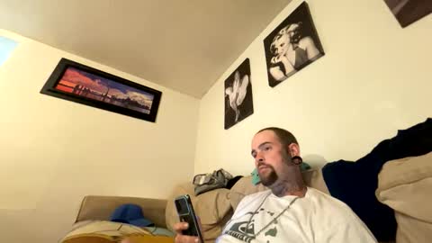 tat_daddy93 online show from June 7, 2:49 am