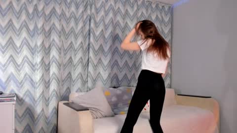 Tate online show from January 31, 6:14 pm