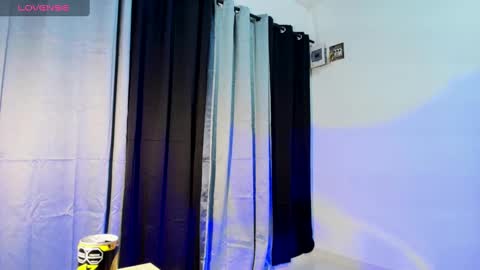 Snapshot of tatiana1004 chatting on March 11, 4:51 am tatiana1004 online show from March 11, 4:51 am