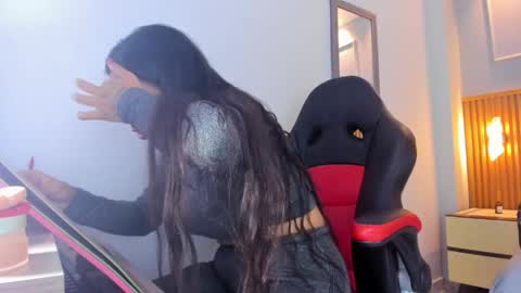  TATI online show from April 22, 7:43 pm