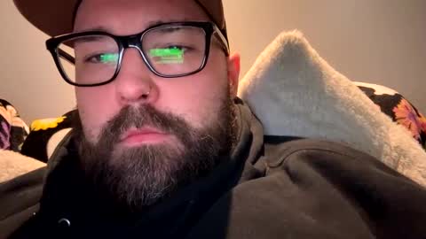 MrMrs online show from January 3, 2:10 am