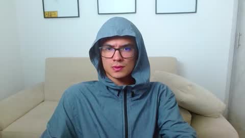 taurus4k online show from February 4, 2:07 am