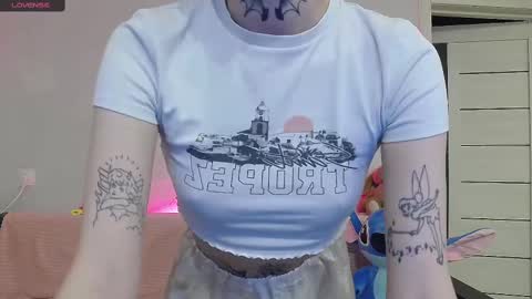 Taya online show from February 28, 4:10 pm