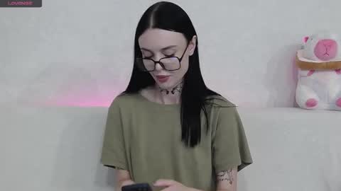 Taya online show from September 23, 7:09 pm