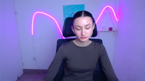 Taya online show from May 14, 6:55 am