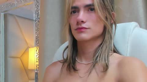 tayler_swift1 online show from March 2, 3:59 pm