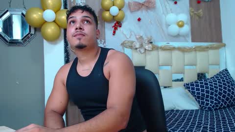 taylor_collins_2 online show from November 14, 11:17 pm