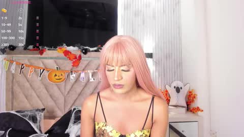 Taylor Harveey online show from October 13, 8:22 pm