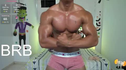 Penagos zz    online show from June 8, 8:54 pm