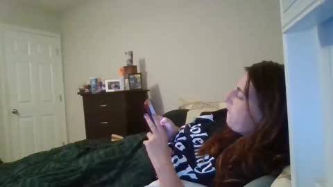 taylorslay online show from June 6, 1:11 am