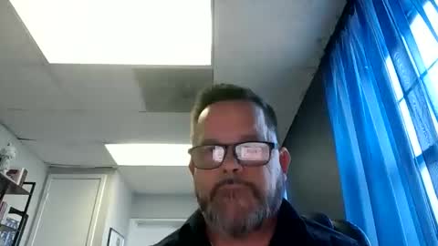 tdhawk87 online show from February 5, 10:35 pm