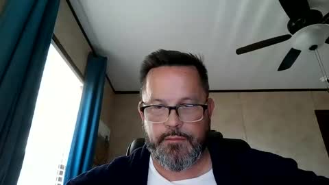 tdhawk87 online show from December 2, 8:40 pm