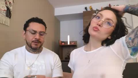 Leo and Luna online show from October 7, 3:52 pm