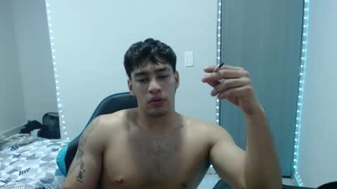 team23hot0 online show from October 20, 3:33 am