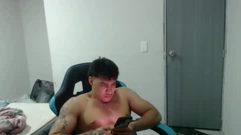 team23hot0 online show from October 28, 12:22 am