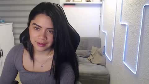 DYNAMITE DUO69 online show from February 17, 12:15 pm