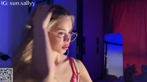 Sally and Sandy online show from July 10, 1:21 am