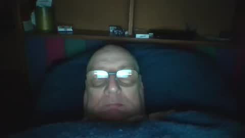 Mark online show from February 15, 9:41 am