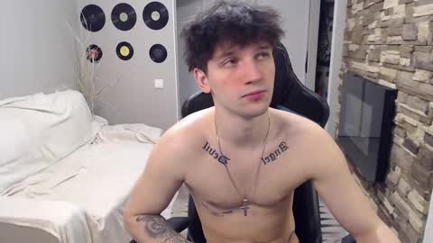 Teddy online show from March 15, 4:06 am