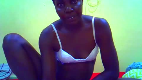 teddyquinsly28 online show from April 11, 10:47 pm