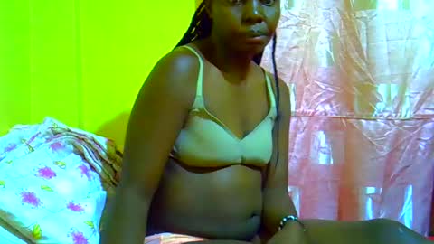 teddyquinsly28 online show from March 25, 7:09 pm