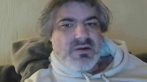 Peter online show from April 7, 2:02 am