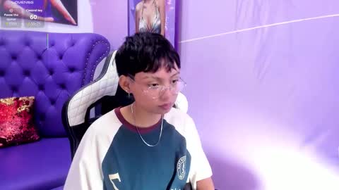 Snapshot of tefi_meow chatting on September 26, 12:35 pm Stefani  online show from September 26, 12:35 pm