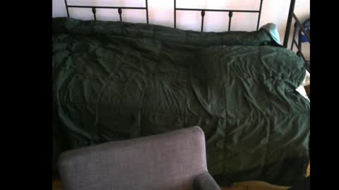 Snapshot of tehvillain chatting on October 27, 6:19 pm tehvillain online show from October 27, 6:19 pm