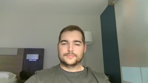 Snapshot of tejas2322 chatting on December 15, 3:13 am tejas2322 online show from December 15, 3:13 am