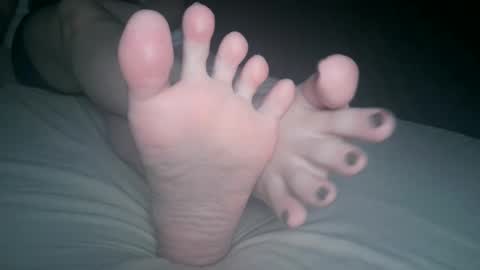 Viv West online show from October 8, 4:51 am