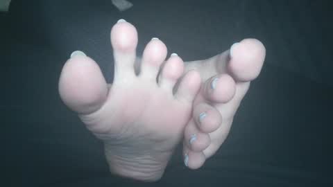 Viv West online show from February 26, 3:03 am