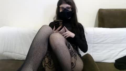 ruth online show from June 7, 2:49 am