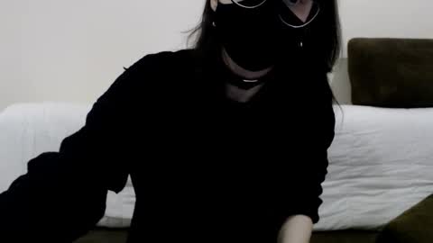 ruth online show from March 30, 12:49 pm