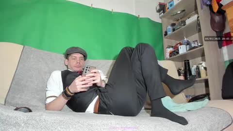 Virg Lszl online show from March 4, 7:43 pm