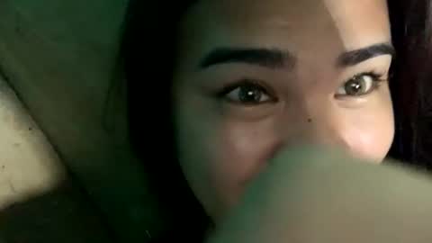 Snapshot of temptation_happiness chatting on January 11, 7:28 am Just call me Tiara online show from January 11, 7:28 am