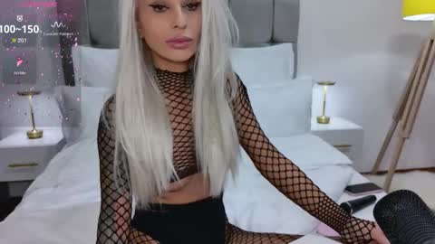 Ann online show from October 27, 12:54 am