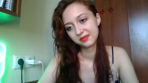 temptingvision online show from March 6, 10:09 am