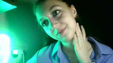 temptingvision online show from February 24, 9:31 pm