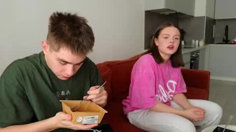 Amanda and Kenny online show from February 25, 7:31 am