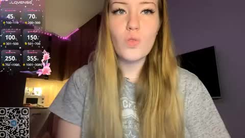 Hello My name is Ida I will be very glad to see you 3 online show from April 23, 7:37 pm