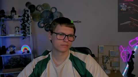 teo_sol online show from May 15, 6:44 am