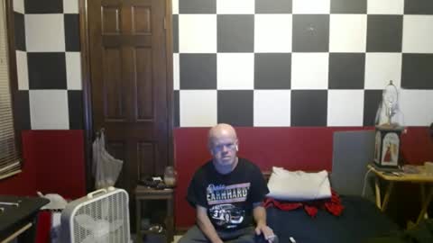 terdy2366 online show from January 2, 11:27 pm