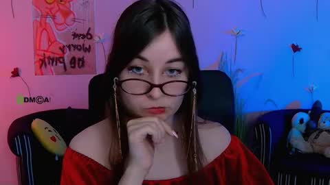 your love online show from April 19, 7:16 pm