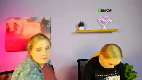 Snapshot of tereza_moon chatting on October 20, 3:06 pm Youre Tereza online show from October 20, 3:06 pm