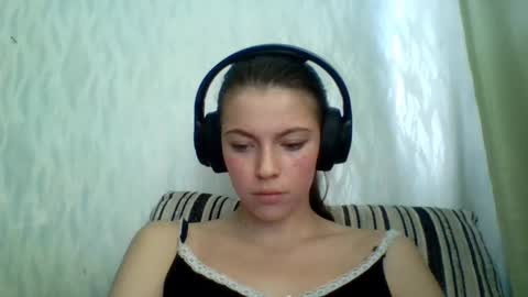 Anny Simpson online show from September 13, 5:43 am