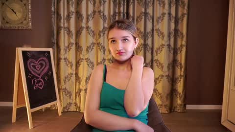 Alexa online show from April 19, 3:46 pm