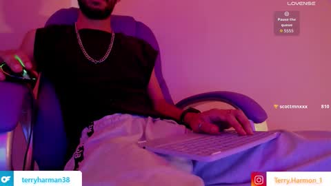 Terry online show from November 28, 8:27 pm