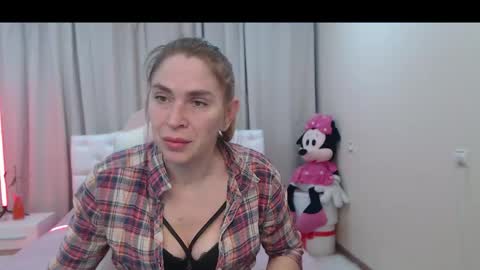 tessadaybreak online show from April 19, 7:20 am