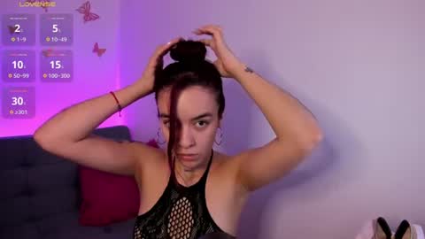 Tessa foxie      online show from July 14, 12:32 pm