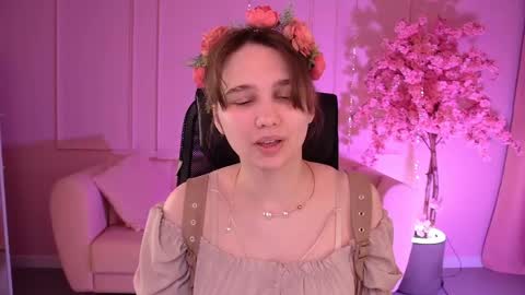 Tessa online show from April 20, 5:10 am